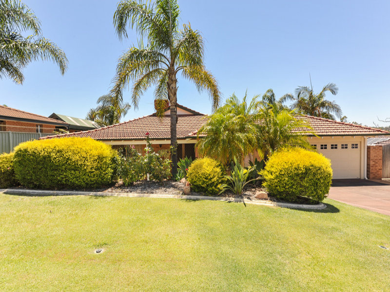 4 Karri Court, Woodvale, WA 6026