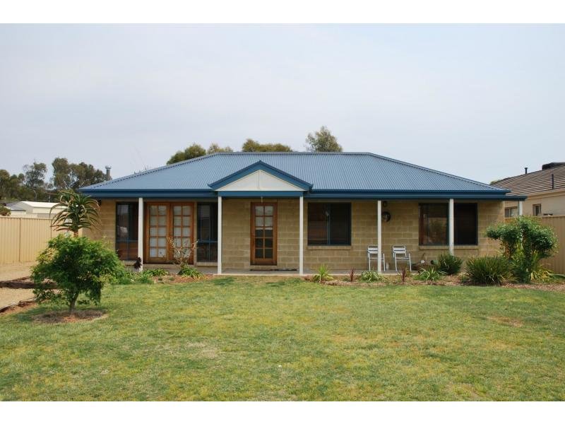 42 Buchanans Road, Barooga, NSW 3644 Property Details