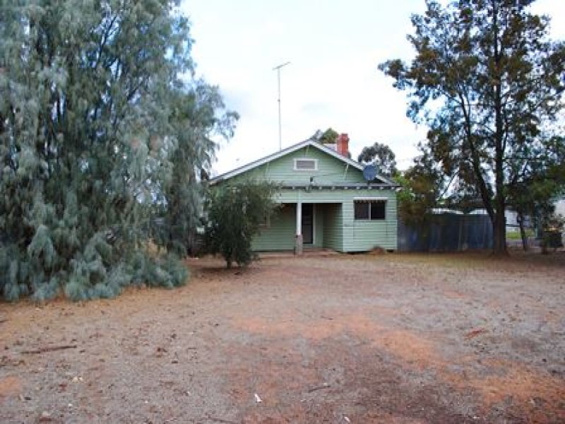 29 Emmett Street, Ouyen, VIC 3490