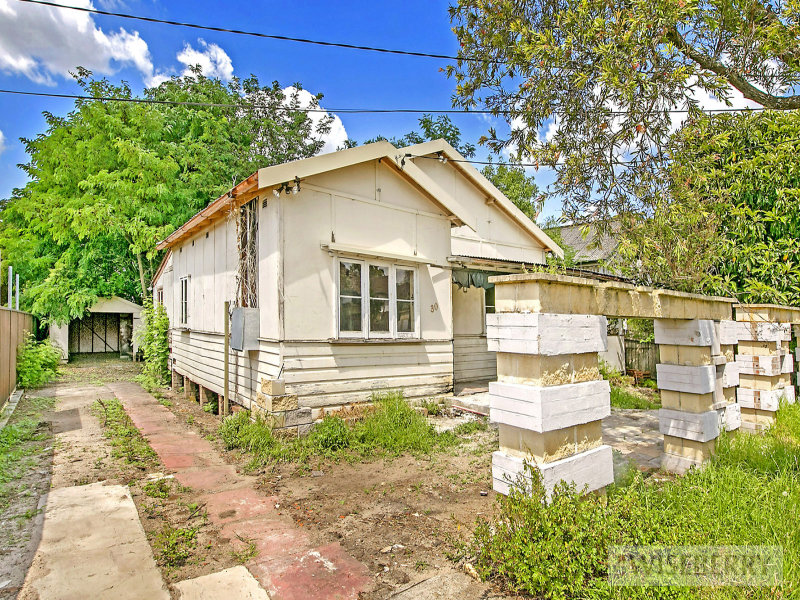 30 Carnation Avenue, Bankstown, NSW 2200 Property Details