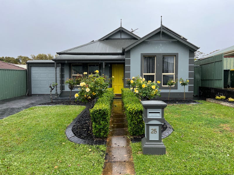 25 Martindale Place, Walkley Heights, SA 5098