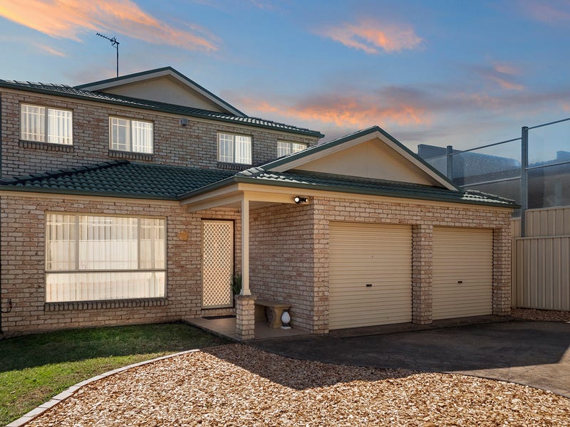 19 Mcgrath Place, Currans Hill, NSW 2567
