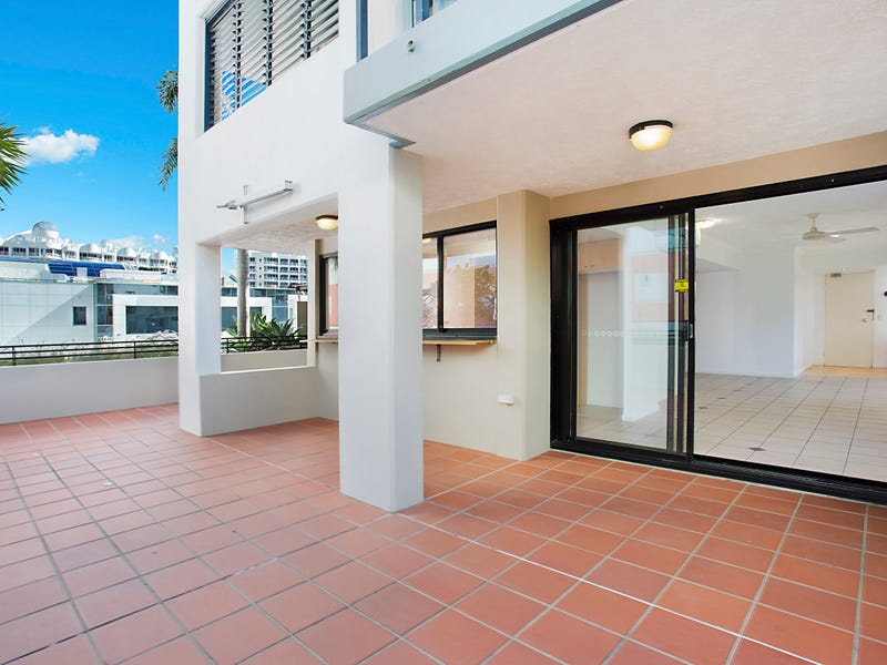4/10 Albert Avenue, Broadbeach, Qld 4218 Property Details