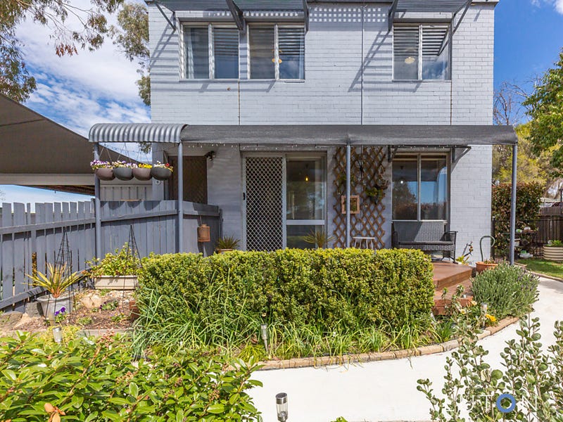 6 Kelsall Place, Spence, ACT 2615 Property Details