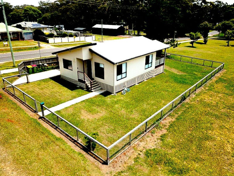 150 High Street, Russell Island, Qld 4184 House for Sale