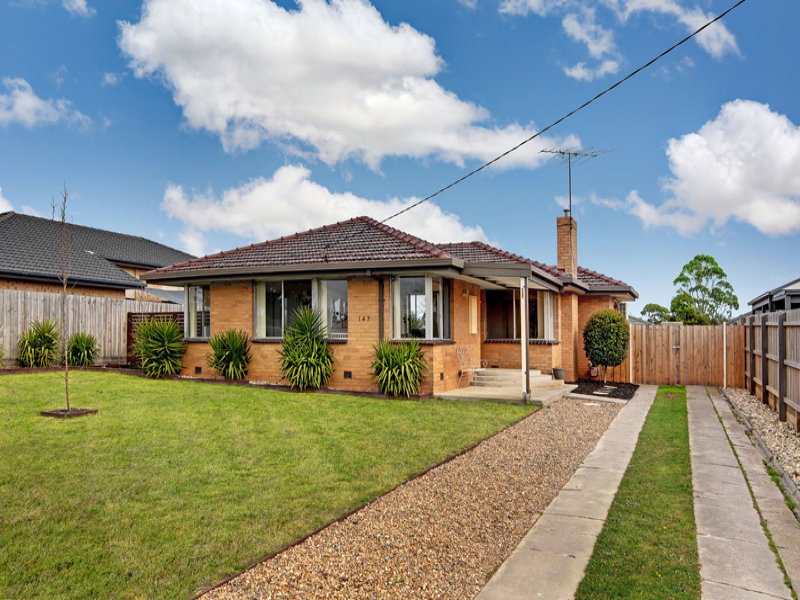 147 RAGLAN STREET, Wallan, Vic 3756 Property Details