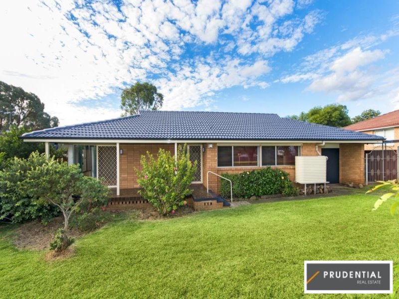 55 Macleay Street, Bradbury, NSW 2560 Property Details
