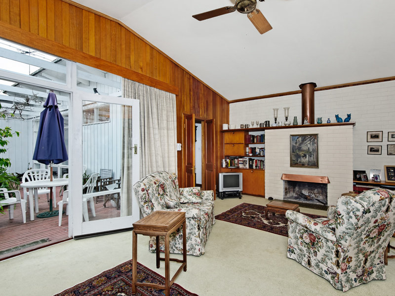 62 Haydens Road, Beaumaris, Vic 3193 Property Details