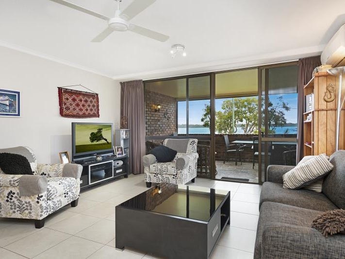 2/97 Sylvan Beach Esplanade, Bellara, Qld 4507 Property Details