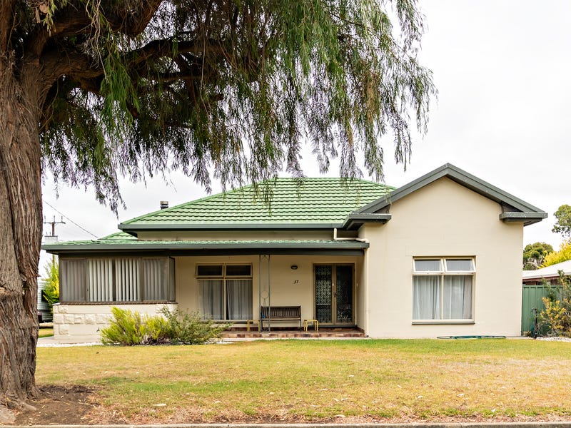 37 Adelaide Road, Millicent, SA 5280 37 Adelaide Road, Millicent, SA 5280