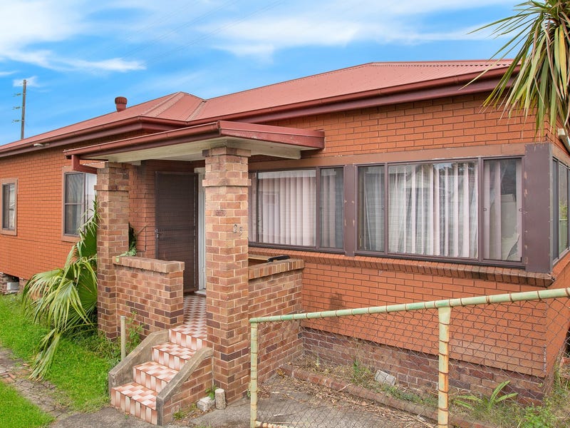 25 Bridge Street, Coniston, NSW 2500 House for Sale