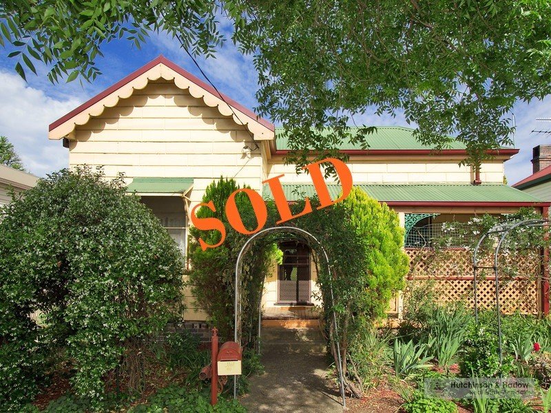 60 Marsh Street, Armidale, NSW 2350