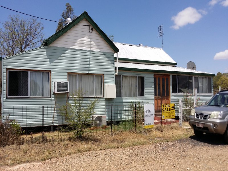 46 Burrel Street, Yelarbon, QLD 4388