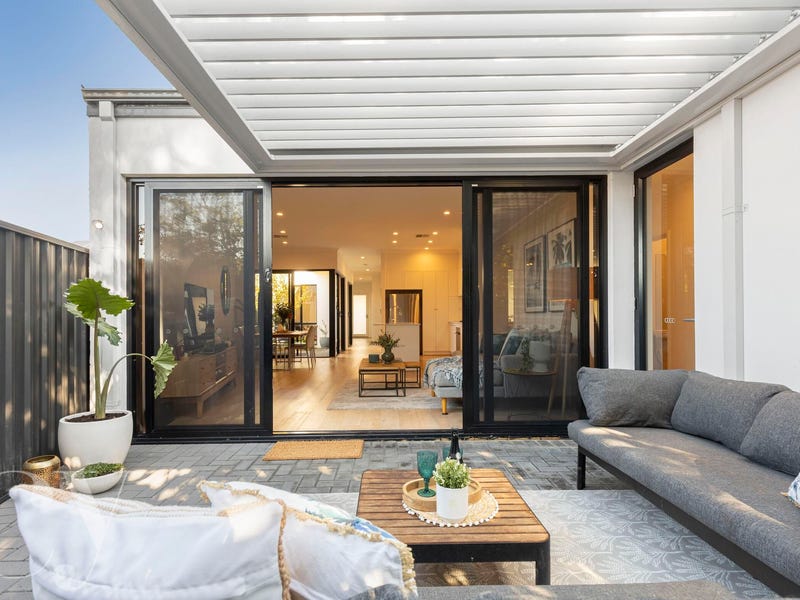 2/21 Brown Way, Karrinyup, WA 6018 Property Details