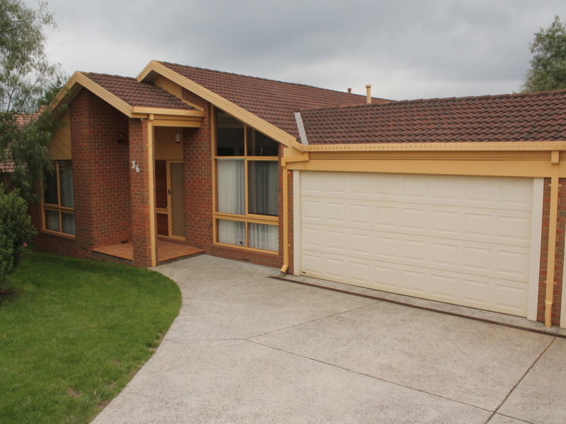 36 Royston Avenue, Berwick, VIC 3806