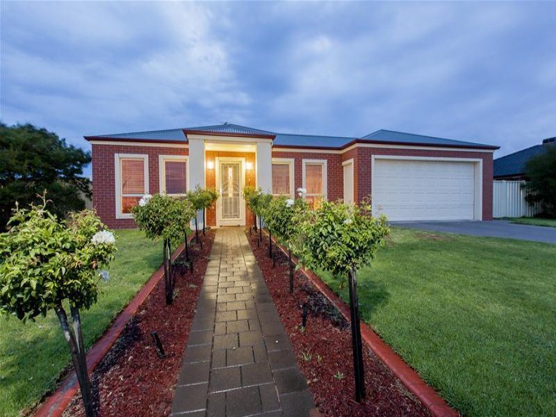 90 Pitman Avenue, Buronga, NSW 2739 Property Details