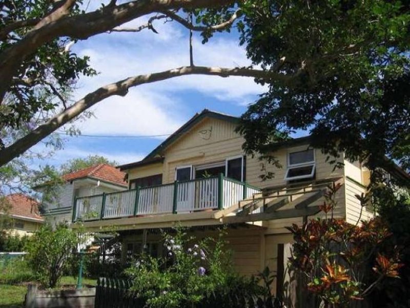 41 Waratah Avenue, Graceville, QLD 4075