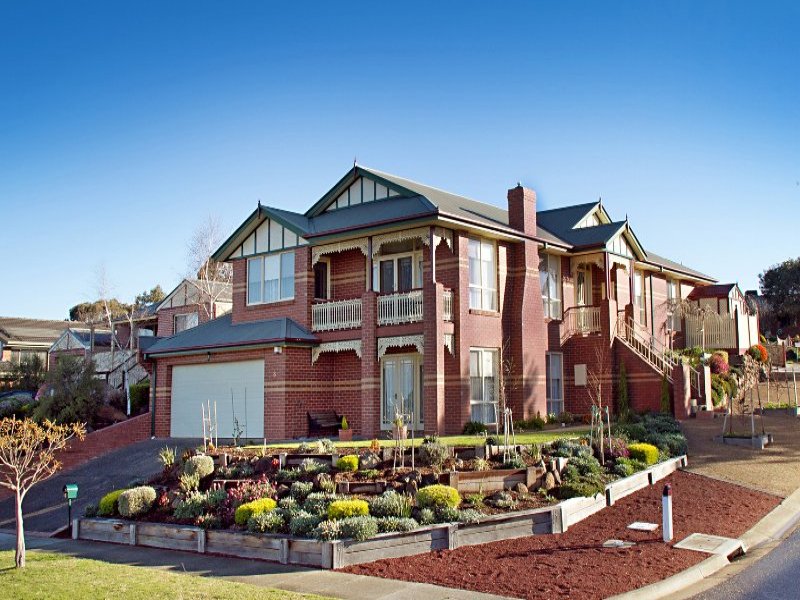 8 Rees Road, Sunbury, Vic 3429 Property Details