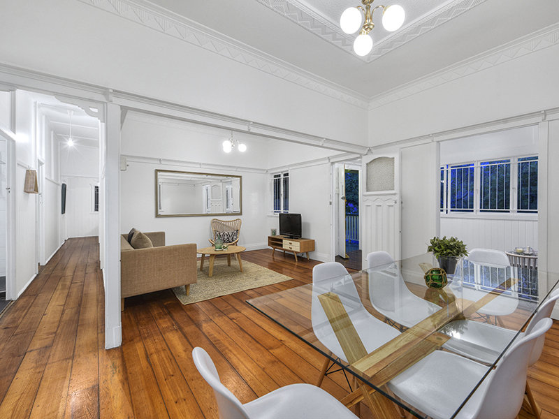 2 Maxwell Street, Clayfield, QLD 4011