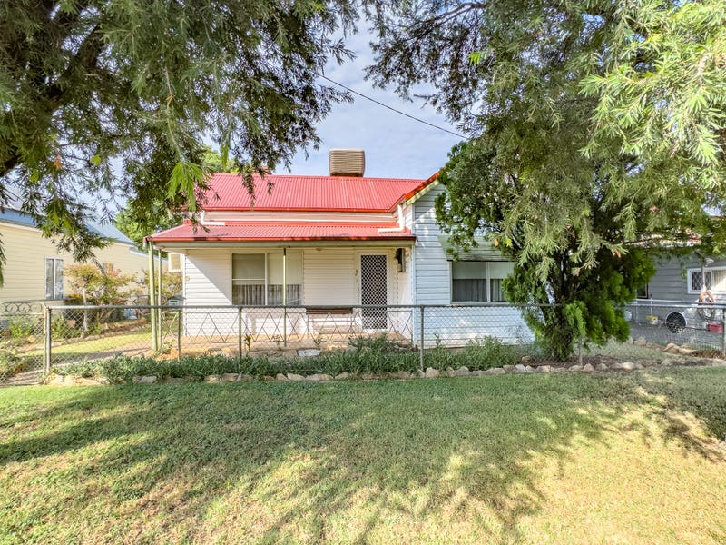 37 Goobar Street, Narrabri, NSW 2390 House for Sale