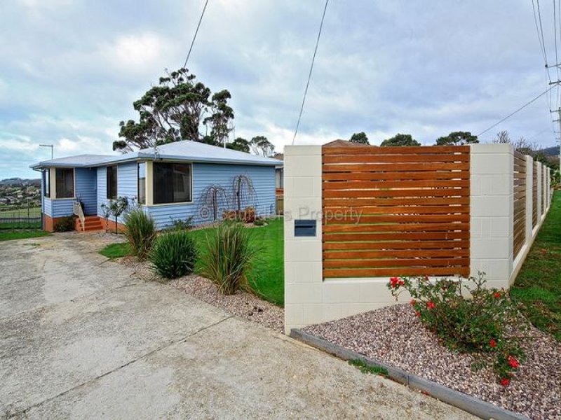 15 Pineleigh Street, Penguin, TAS 7316