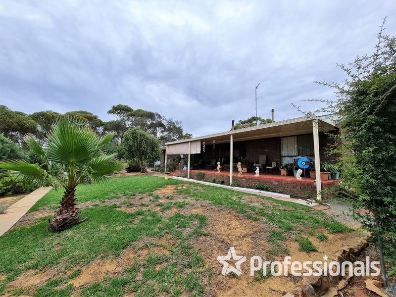 57 Carton Street, Cuballing, WA 6311 Property Details