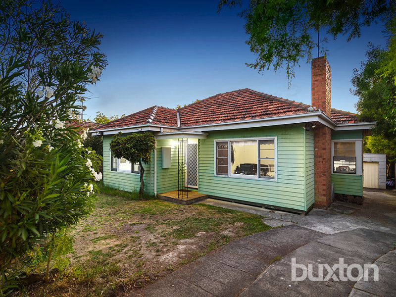 18 Gillard Street, Burwood, Vic 3125 - Property Details