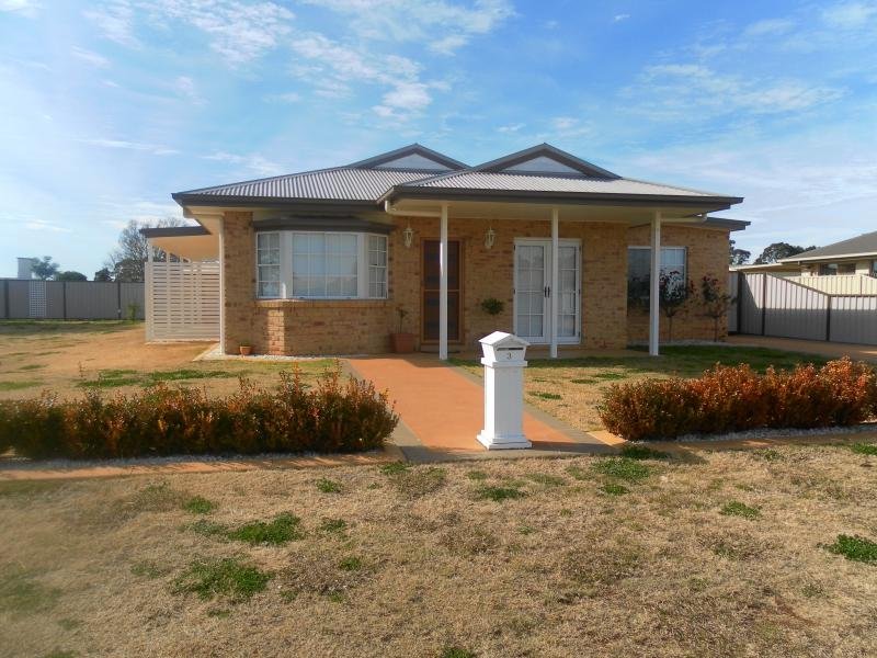 3 Belfords Street, Clifton, QLD 4361