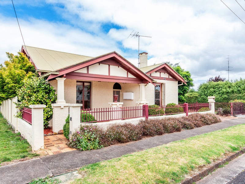 21 Milton Street, Hamilton, Vic 3300 House for Sale