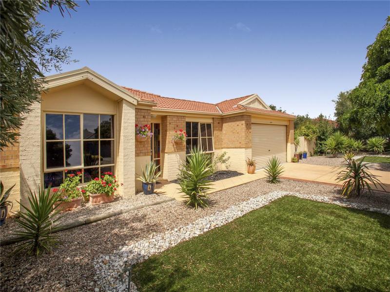 16 Cumberland Drive, Lara, Vic 3212 Property Details