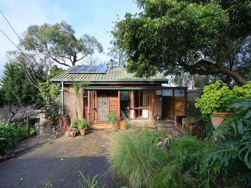 26 Cobden Crescent, Lilydale, Vic 3140 Property Details