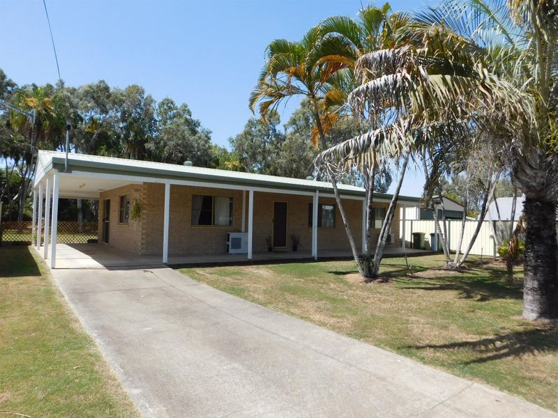 14 Deguara Avenue, Armstrong Beach, QLD 4737