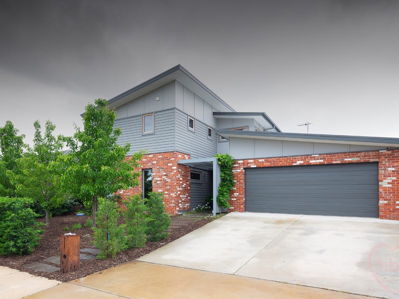 4 Redshaw Street, Coombs, ACT 2611 Property Details