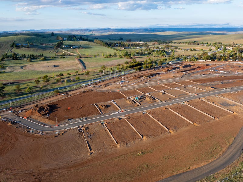 Alpine Rise Land Estate at Cnr of Polo Flat Rd and Monaro Hwy, Cooma ...