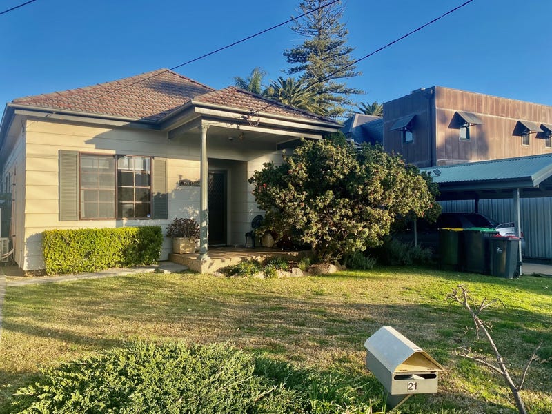 21 Prospect Road, Peakhurst, NSW 2210