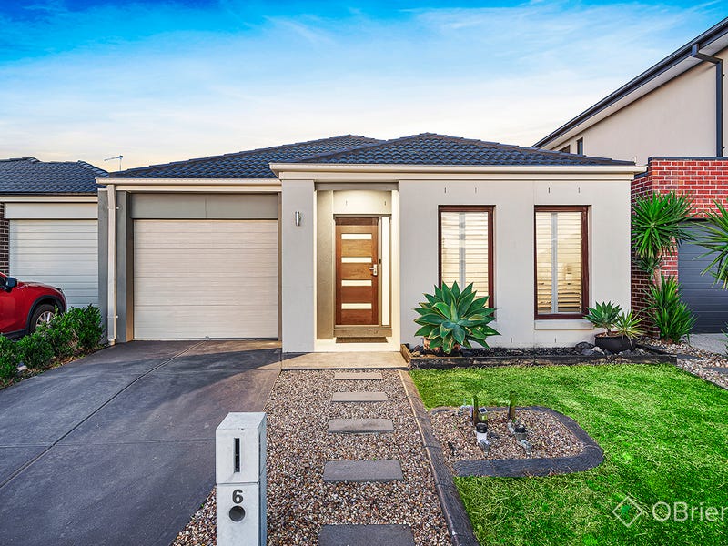 6 Tulip Way, Keysborough, Vic 3173 - Property Details