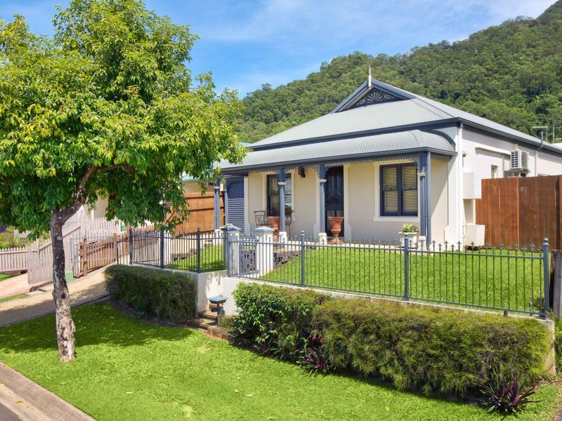 14 Oakblue Drive, Mount Sheridan, QLD 4868