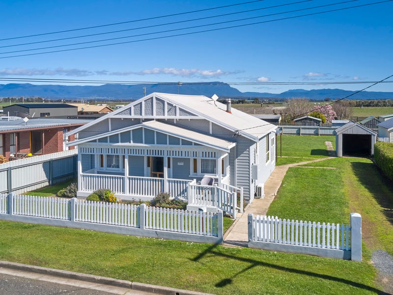 18 Charles Street, Cressy, Tas 7302 Property Details