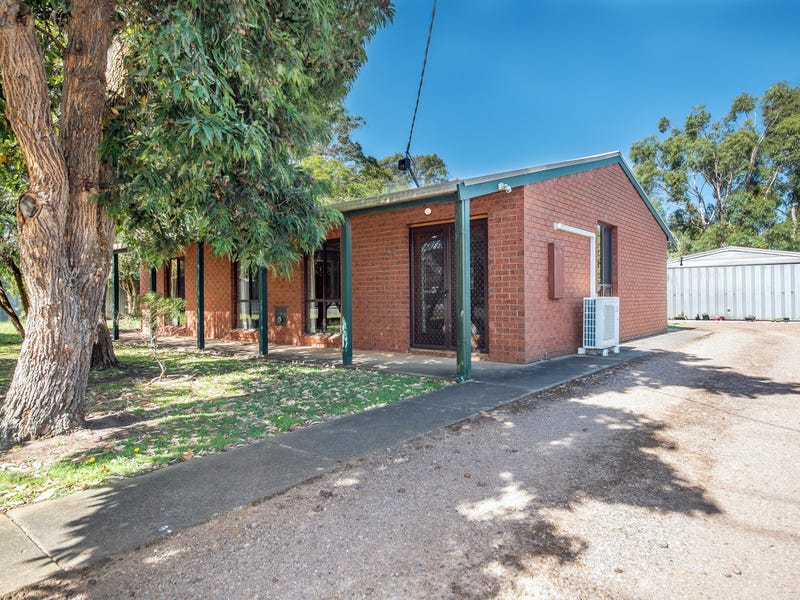 75 Mt Napier Road, Hamilton, VIC 3300