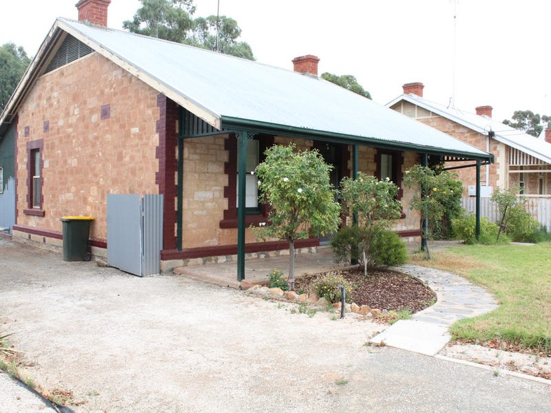 9 Railway Terrace, Spalding, SA 5454