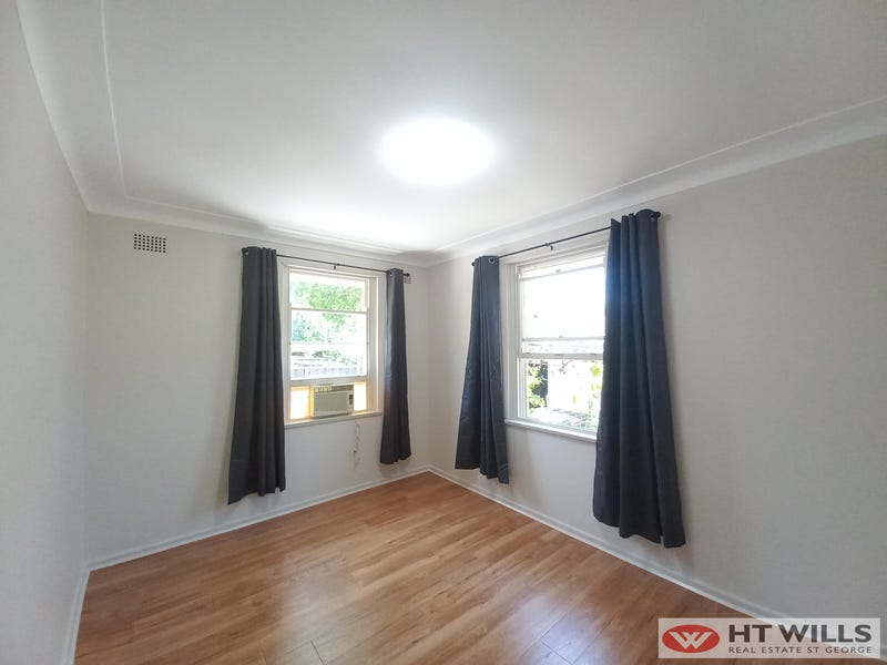 84 Donald Street, Hurstville, NSW 2220 - realestate.com.au