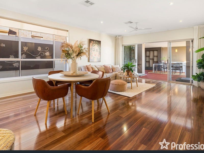 11 Hayfield Avenue, Blakeview, SA 5114