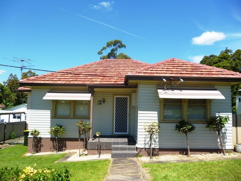 7 Irrawang Street, Raymond Terrace, NSW 2324