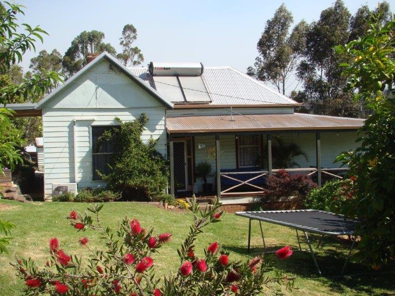 39 Roe Street, Bridgetown, WA 6255