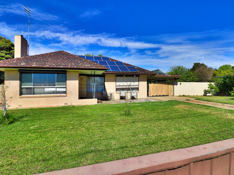 246 Finley Road, Deniliquin, NSW 2710 Property Details