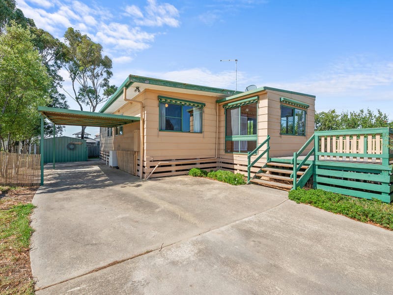 4 Point Road, Kalimna, Vic 3909 House for Sale