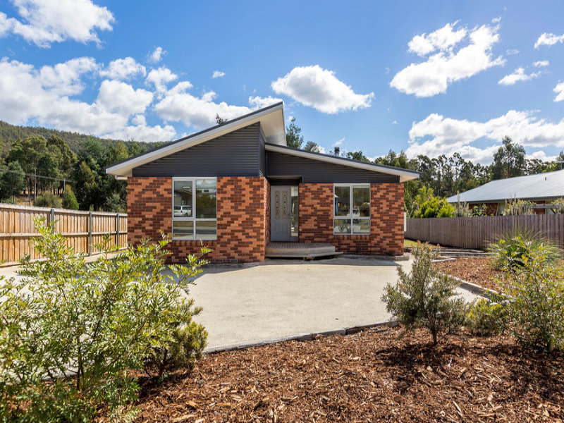 5 Snow Gum Drive, Snug, Tas 7054 Property Details