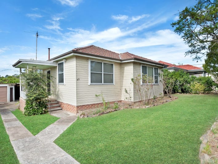 69 Robert Street, Tenambit, NSW 2323 Property Details