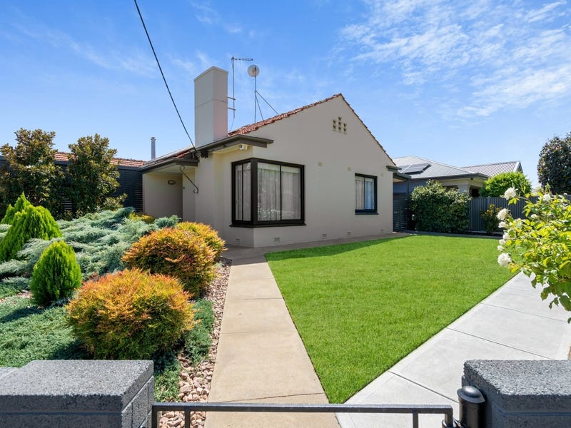 82 Reserve Parade, Findon, SA 5023 Property Details