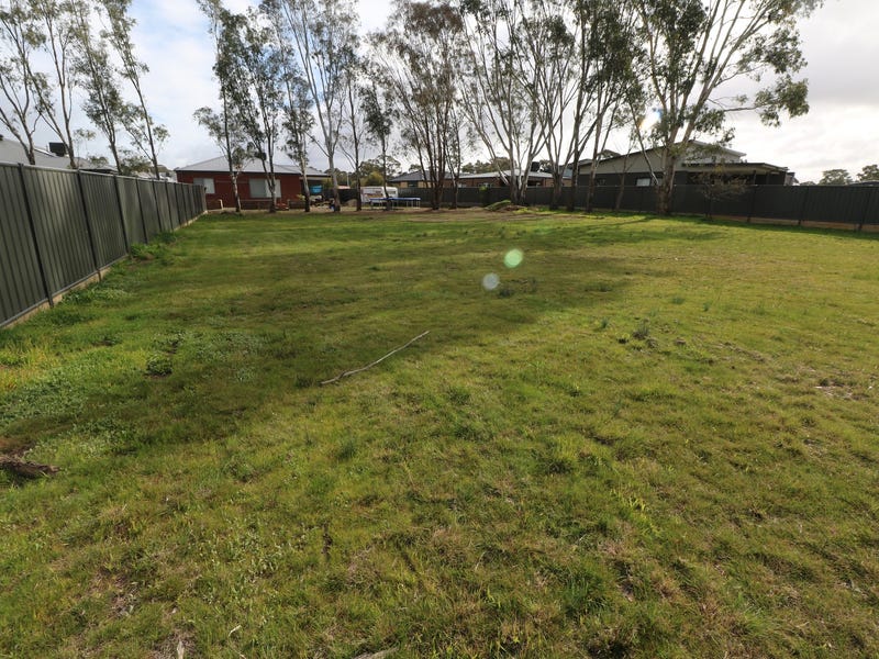 318A Guys Hill Road, Strathfieldsaye, VIC 3551